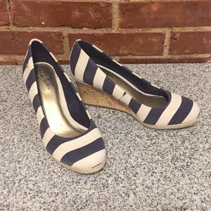 Life stride blue and off white striped wedges